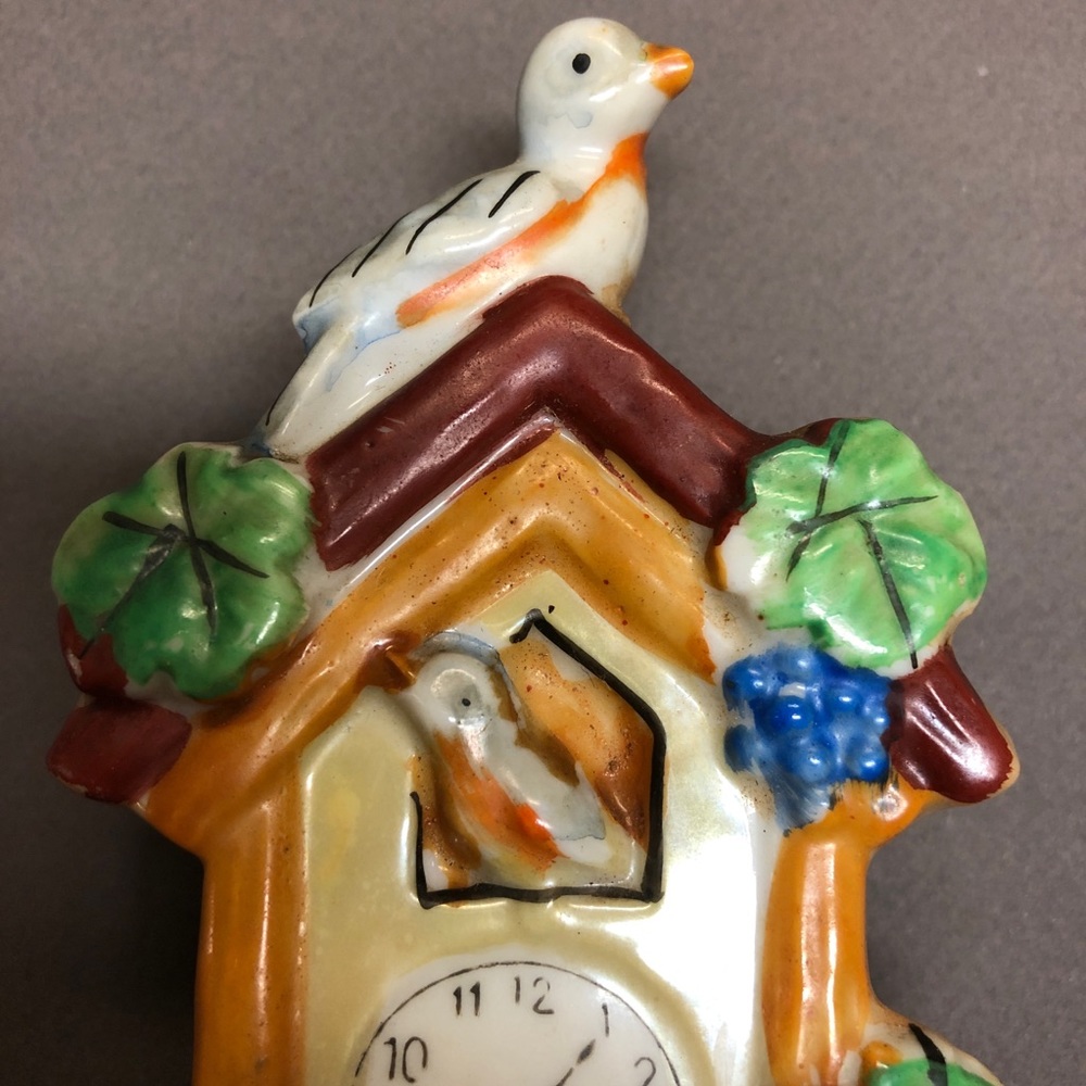 Vintage. Made in Japan Cuckoo clock wall pocket. - Picture 3 of 8
